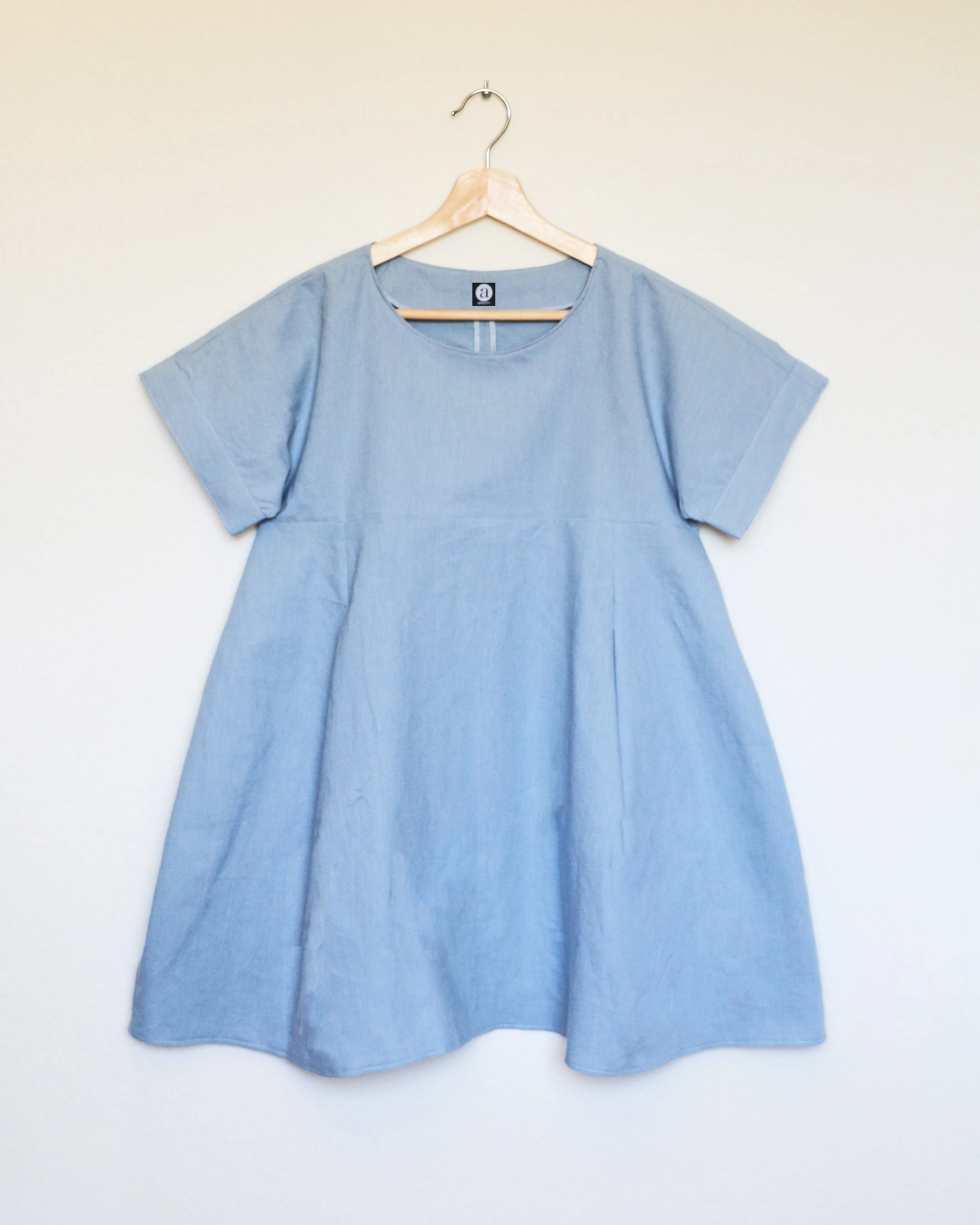 :: Handmade :: WEEKEND Dress in Black