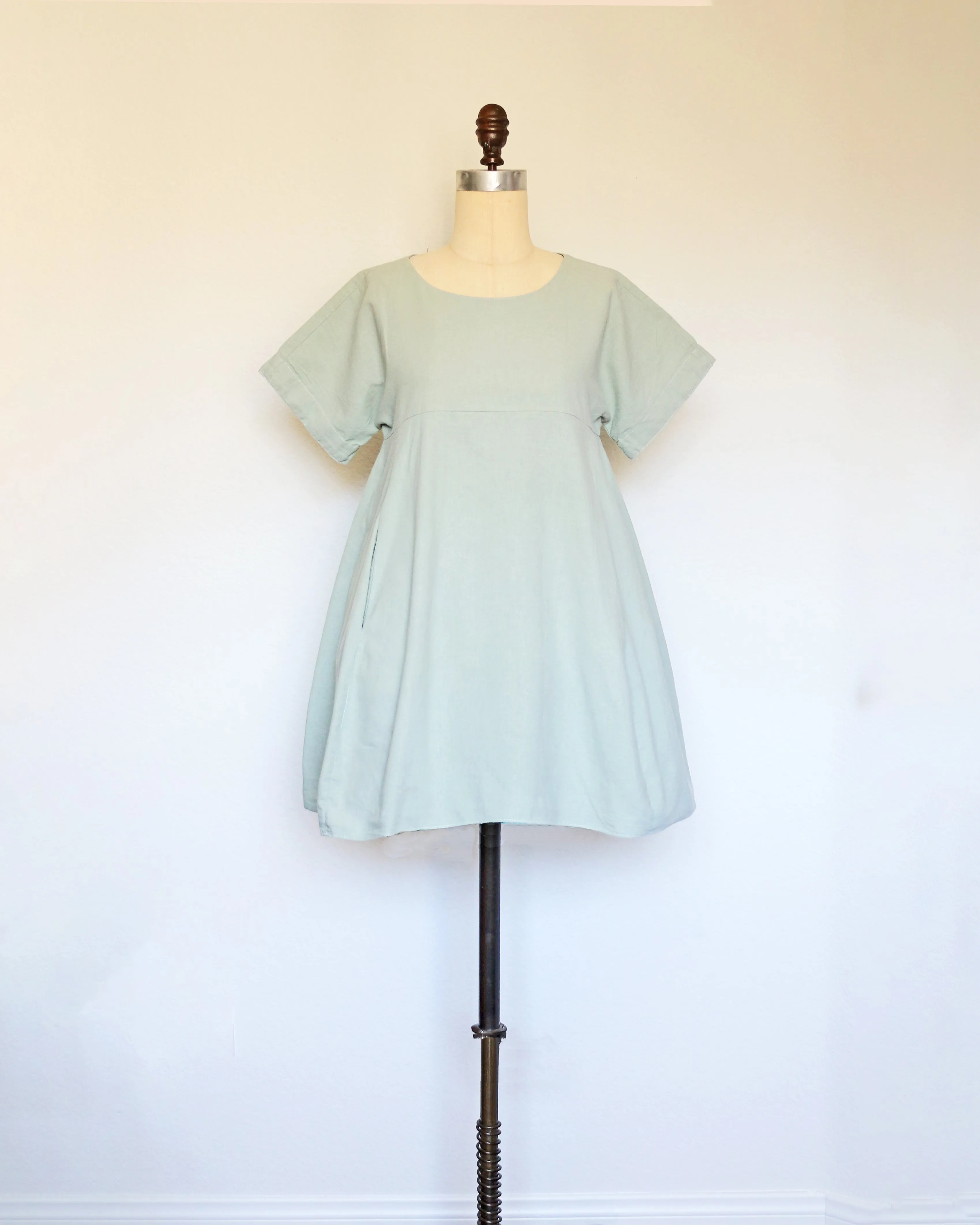 :: Handmade :: WEEKEND Dress in Black