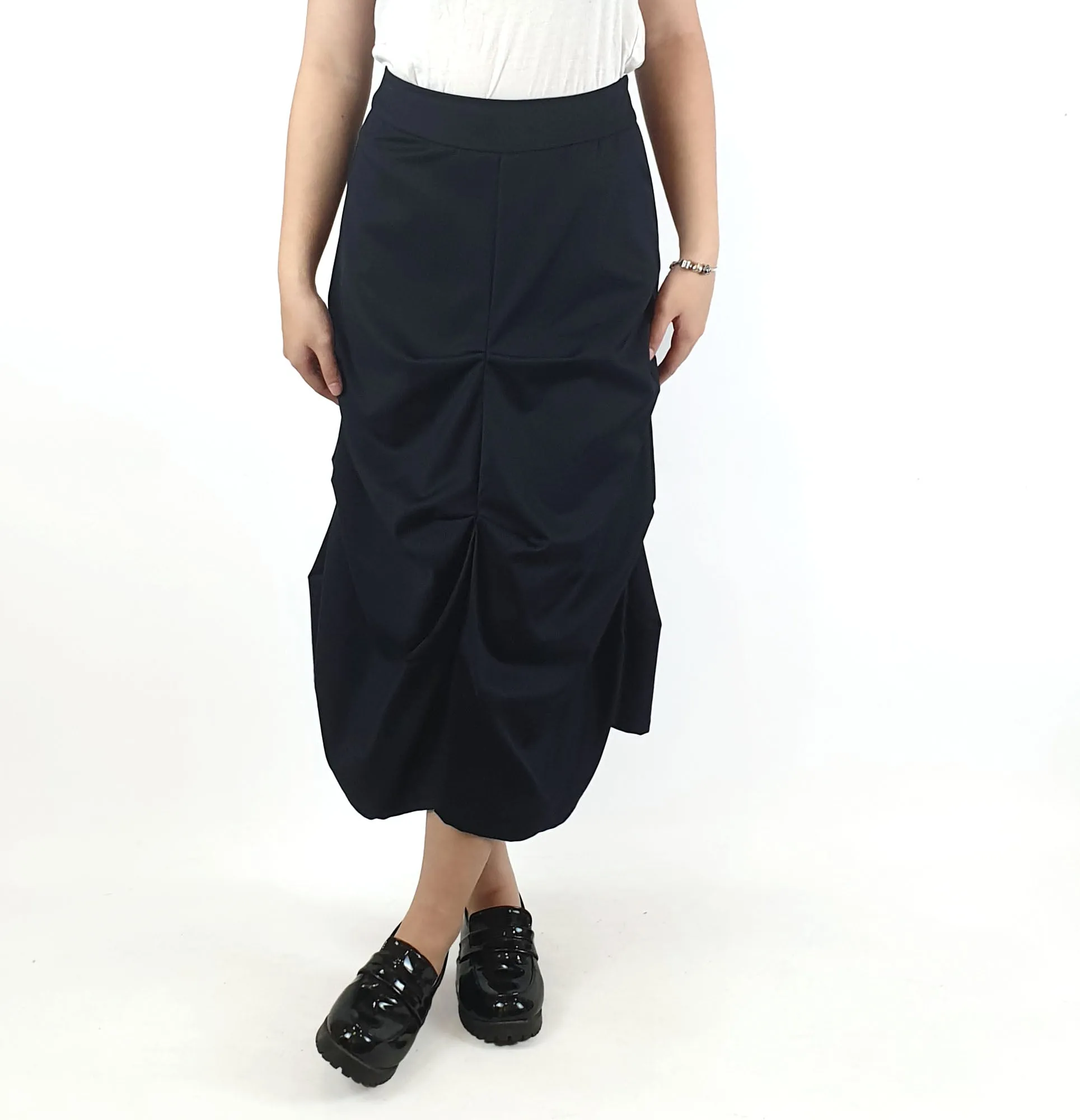 Alpha 60 black rouched pencil style skirt size XS, best fits size 6