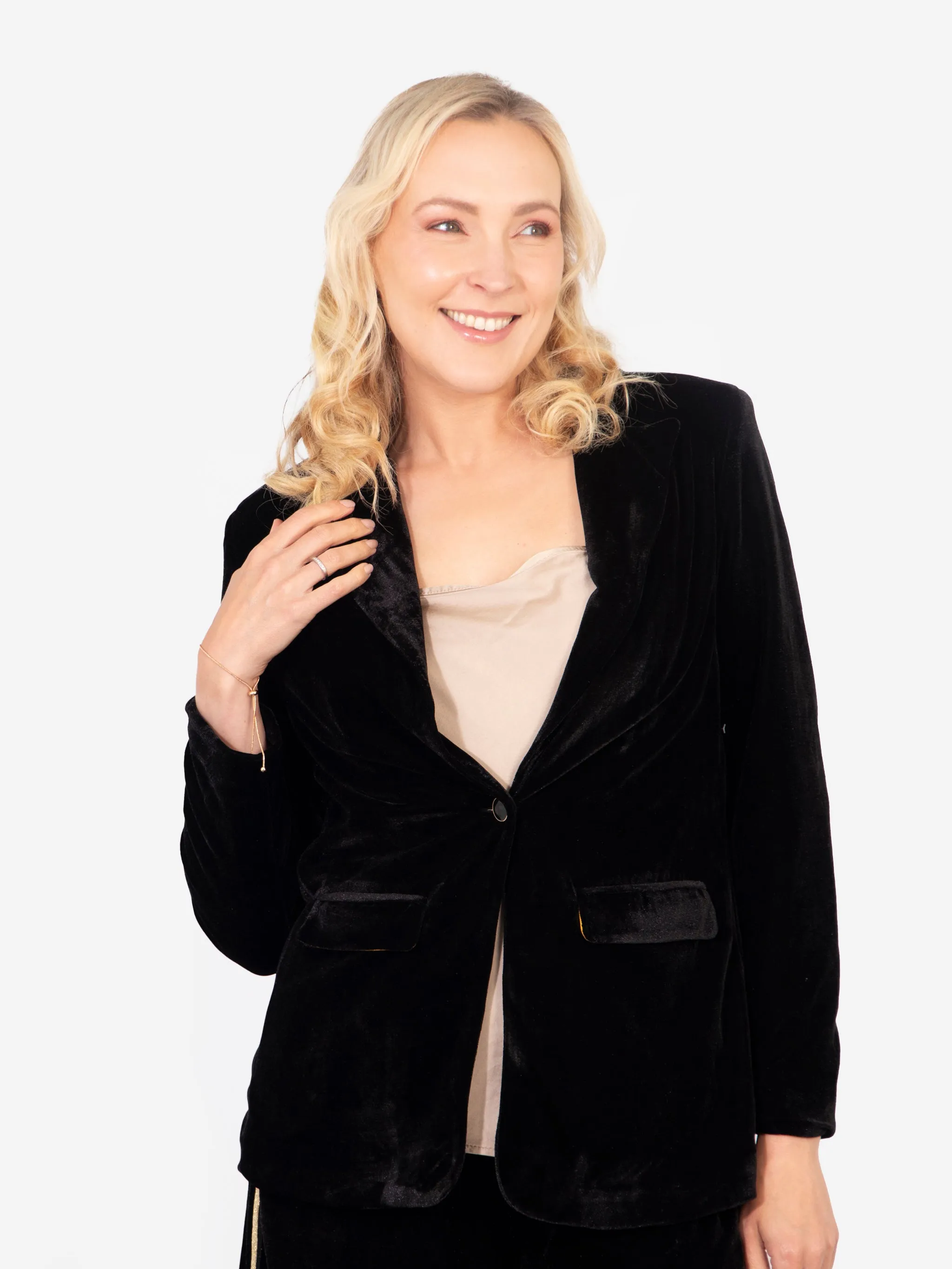 Blake Boyfriend Blazer - Black, Velvet