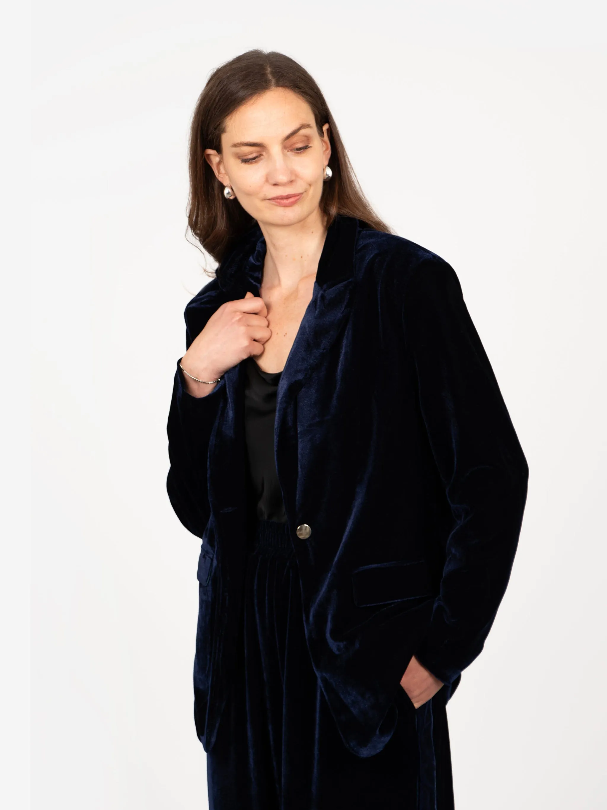 Blake Boyfriend Blazer - Navy Blue, Velvet