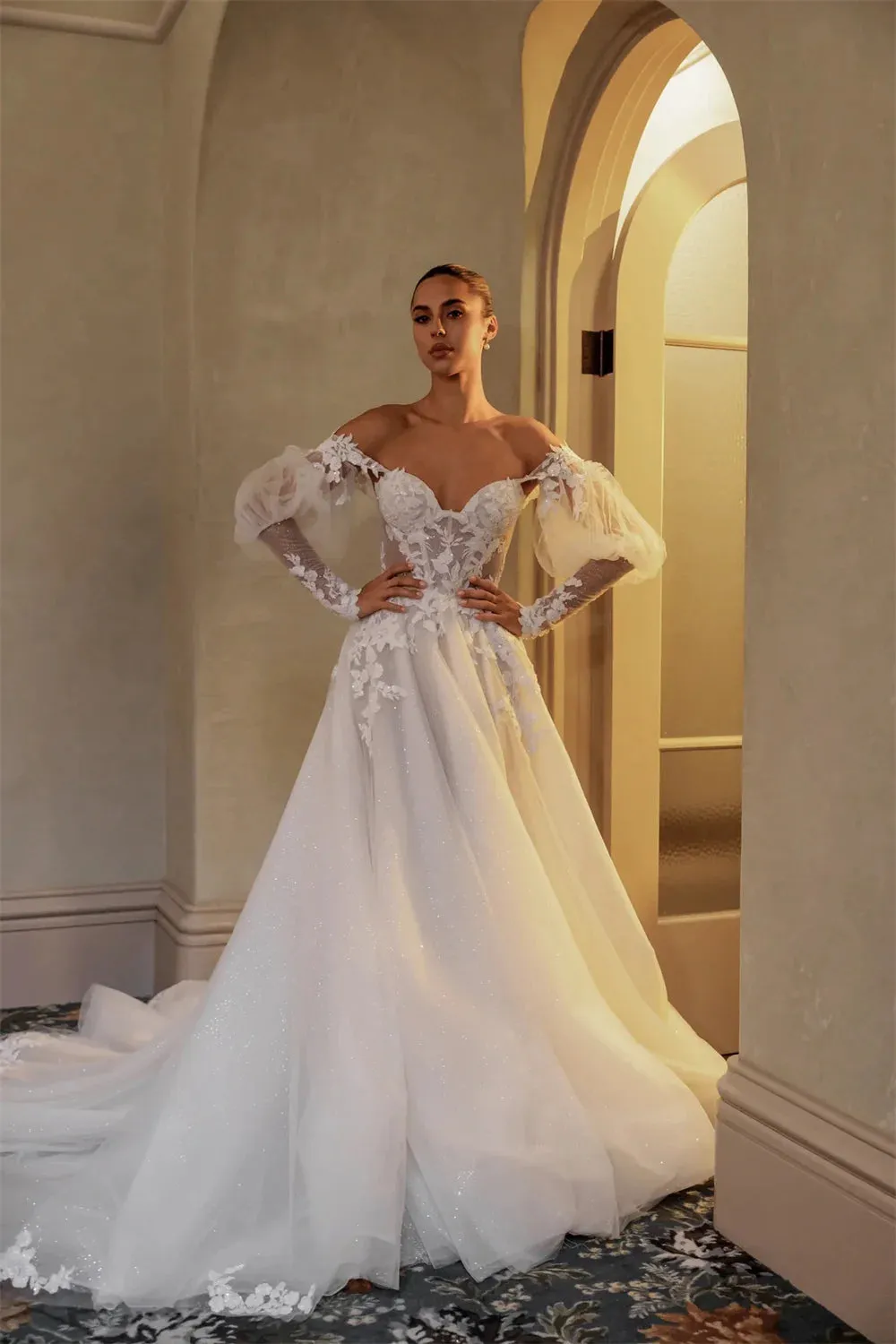 Detachable Long Puff Sleeves Sweetheart Lace Applique Bridal Grown A line Wedding Dresses Sweep Trian Custom Made Rode De