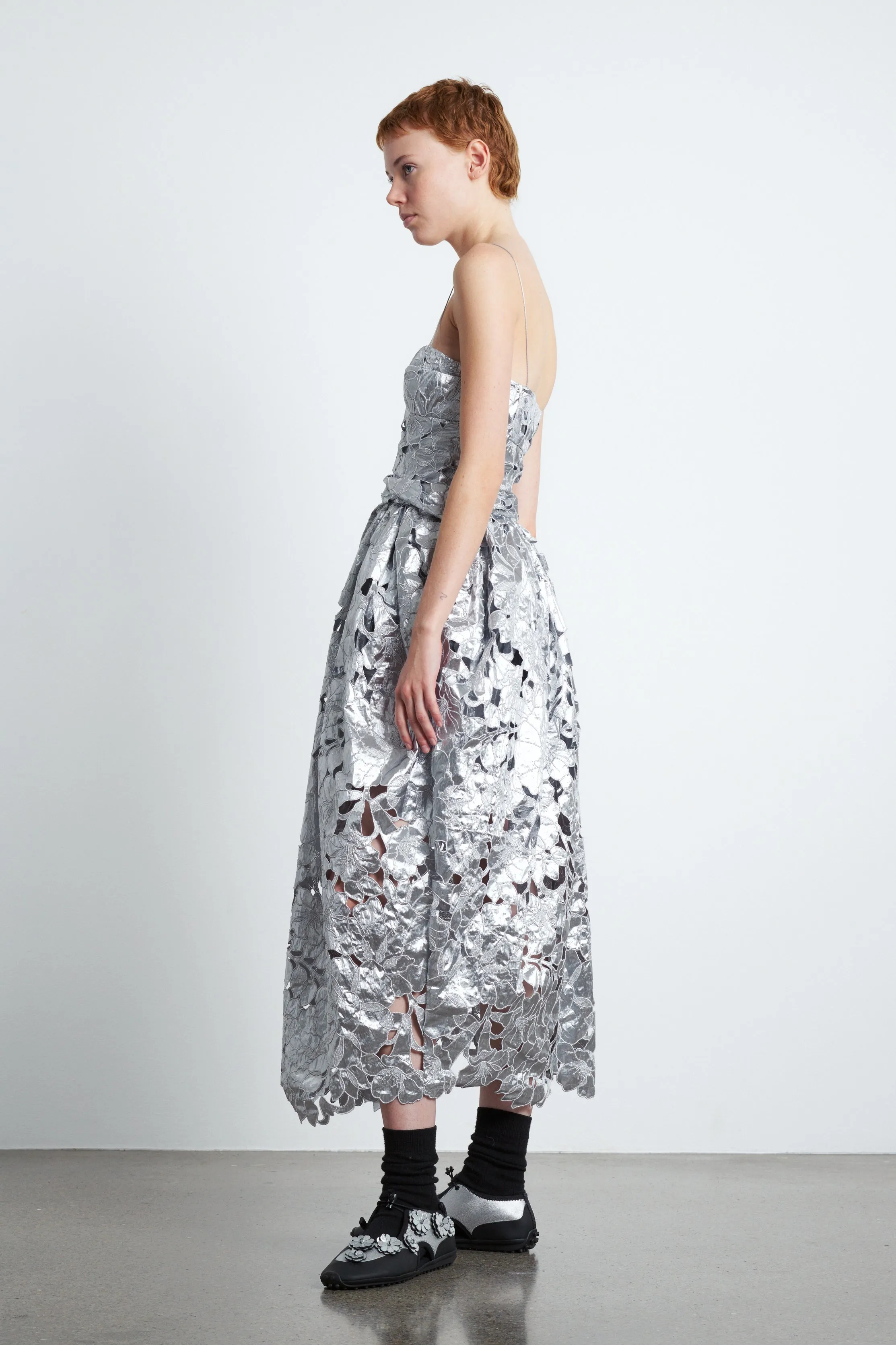 JEORGE | DRESS PLUME JACQUARD EMB CAMPANITA COSMOS