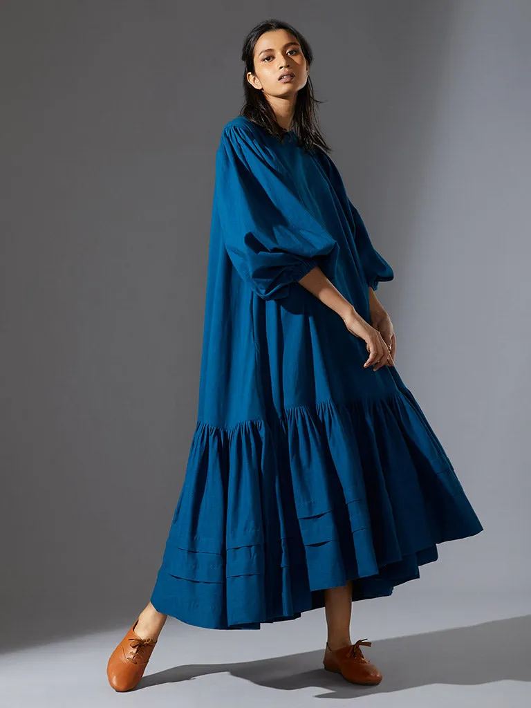 Kaavya Dress