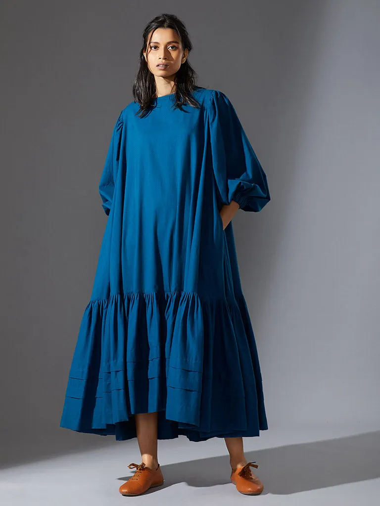 Kaavya Dress