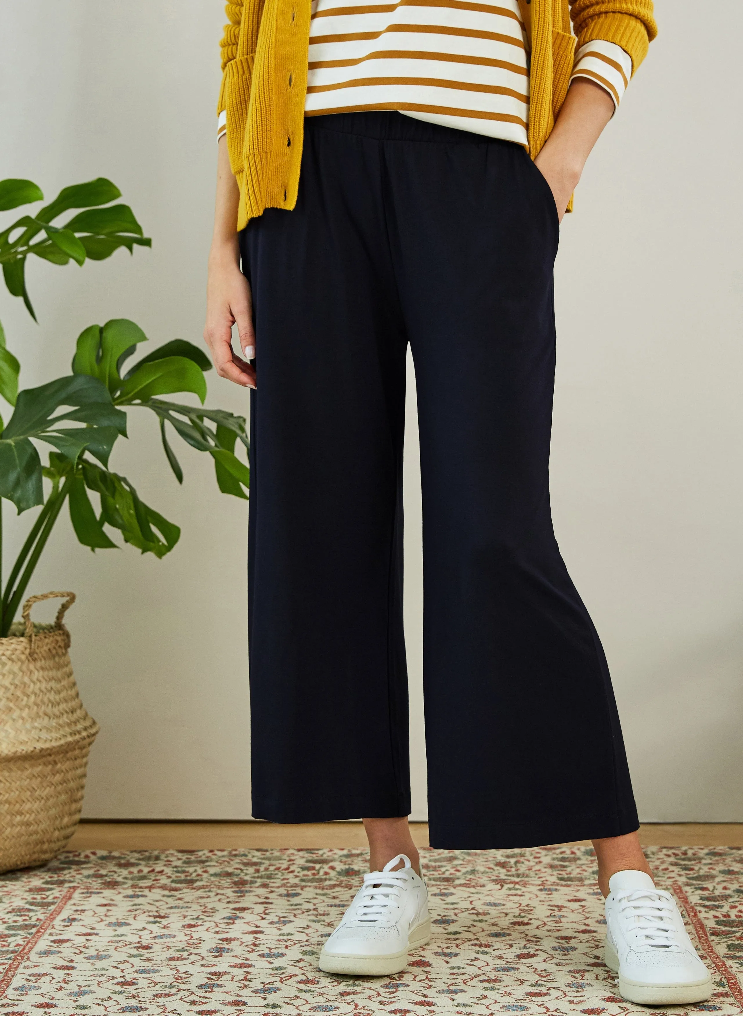 LENZING™ ECOVERO™ Jersey Cropped Palazzo Trousers | Classic Navy