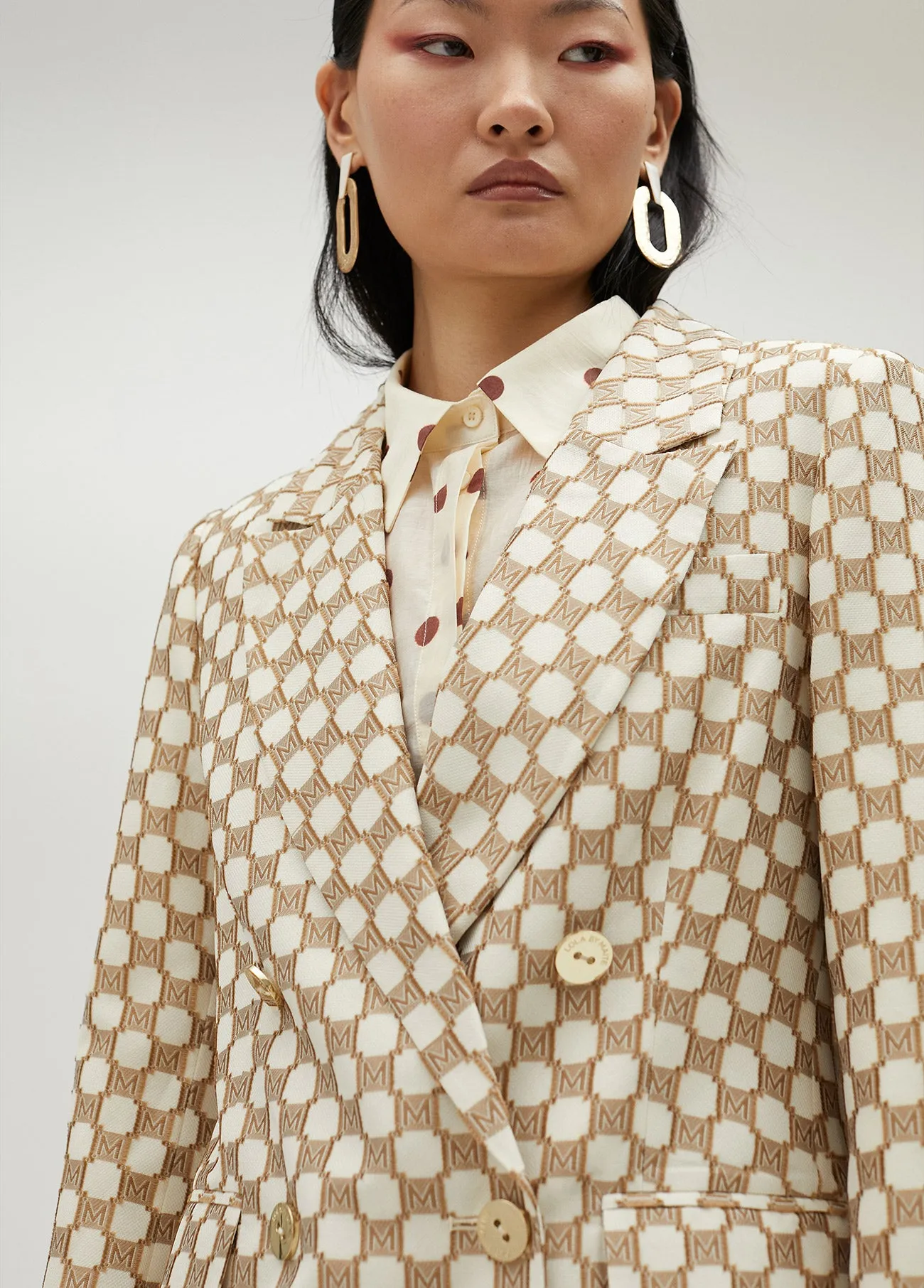 Logo blazer