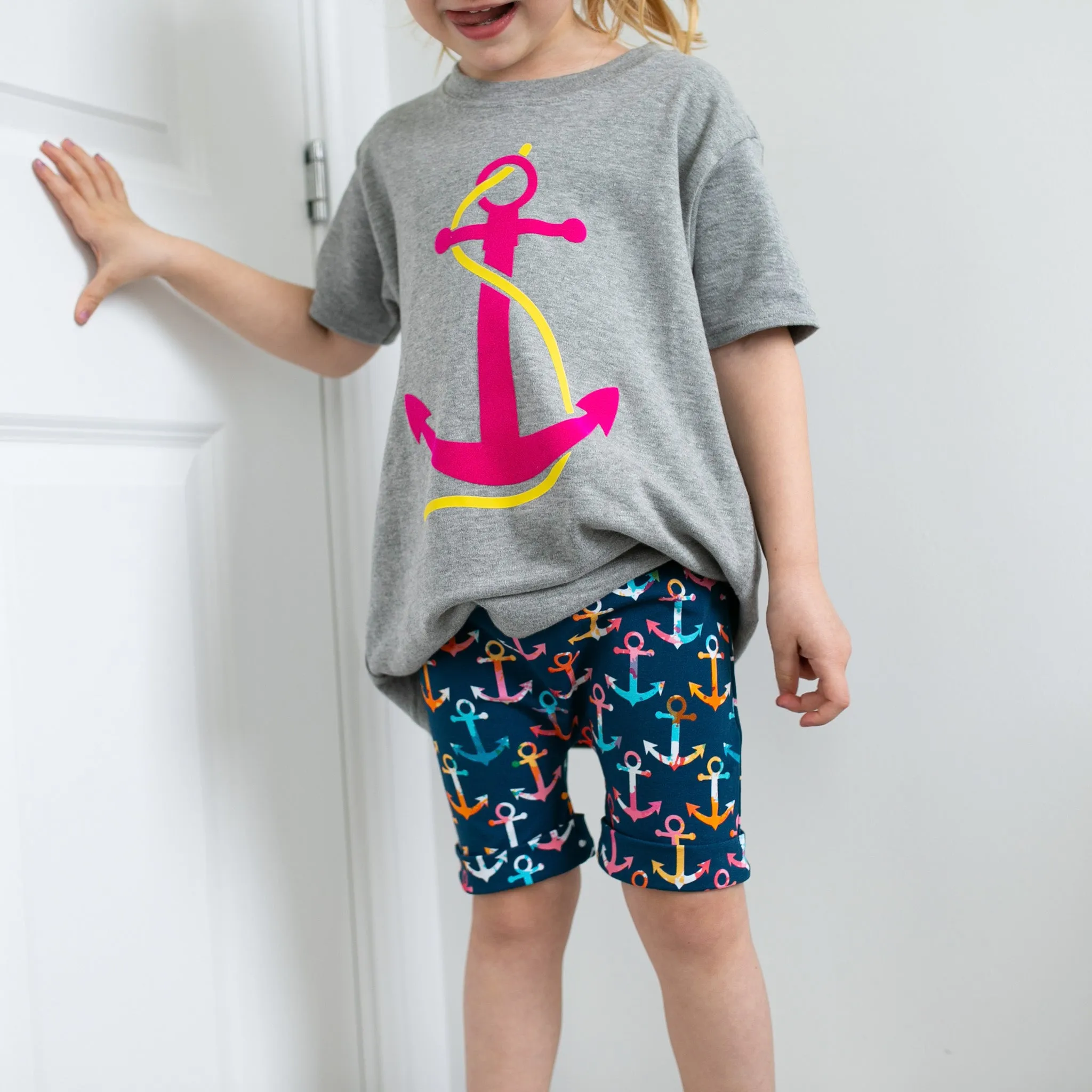 Multi colour anchor print Shorts