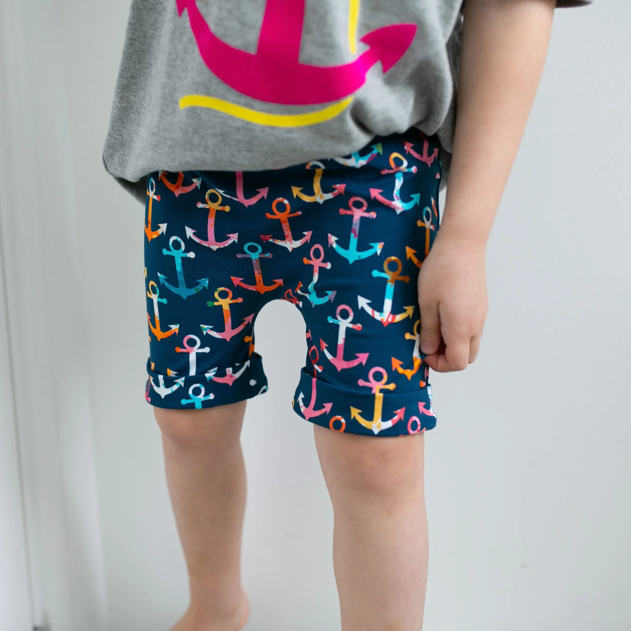 Multi colour anchor print Shorts