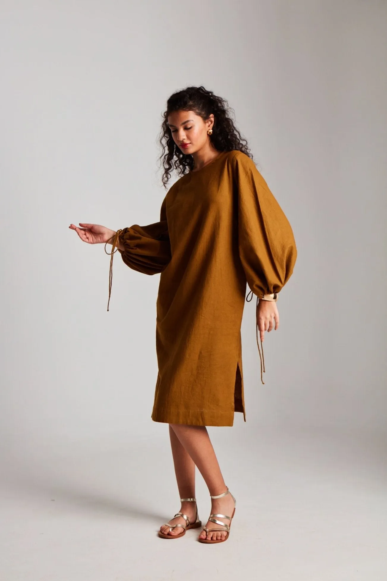 Olive Co-Linen Balloon Sleeves Dress