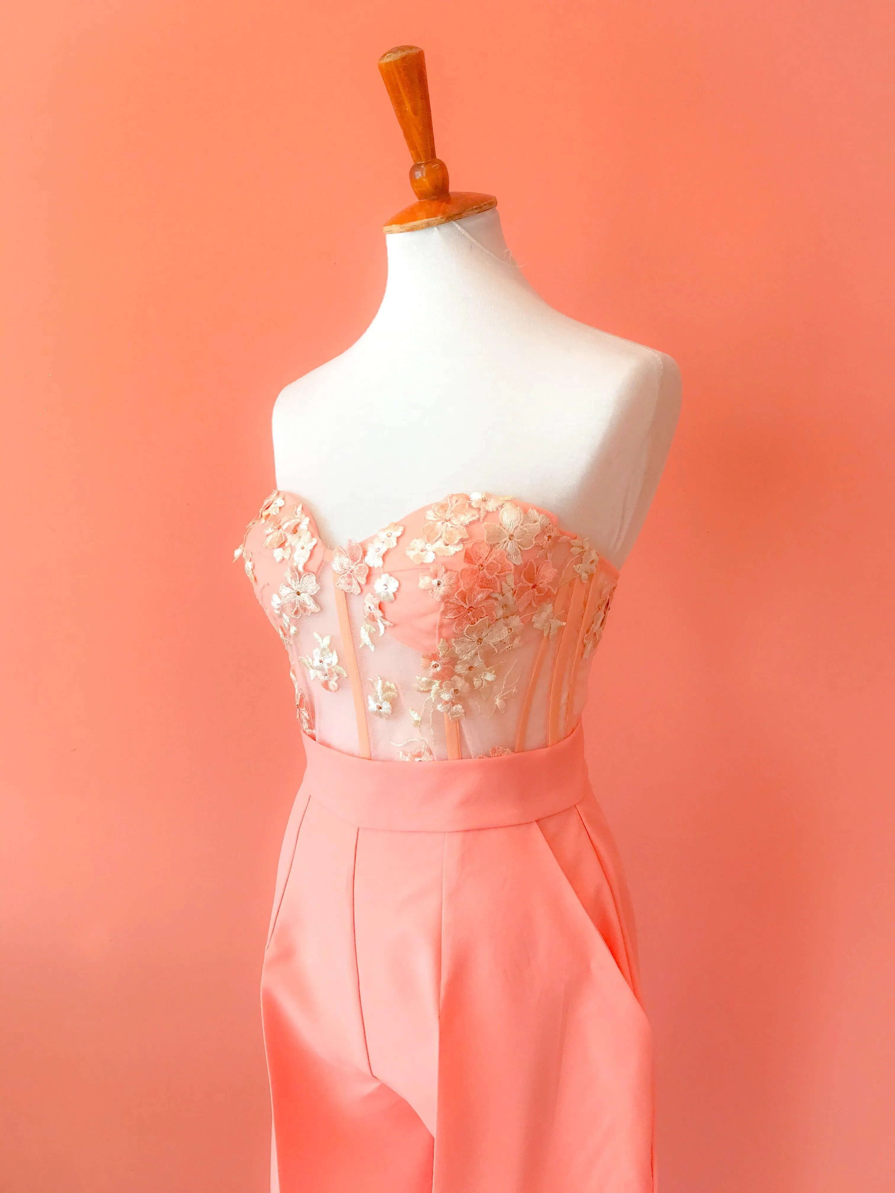 Set Bustier Hydrangeas and Wide Leg Pants