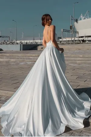 Simple White Satin Wedding Gowns with Long Train