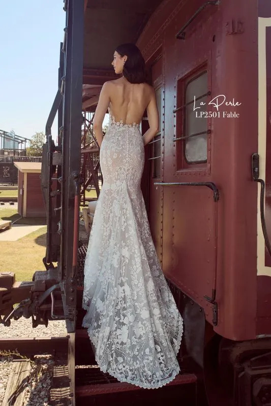 Size 8 La Perle LP2501 Fable Ivory/Light Nude Gown