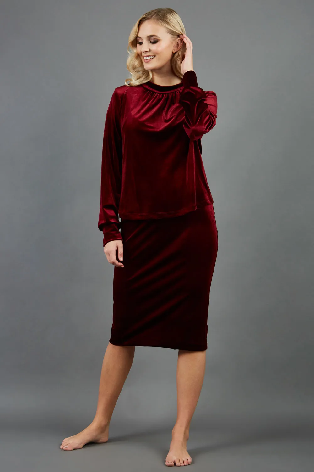 Triste Velvet Pencil Skirt