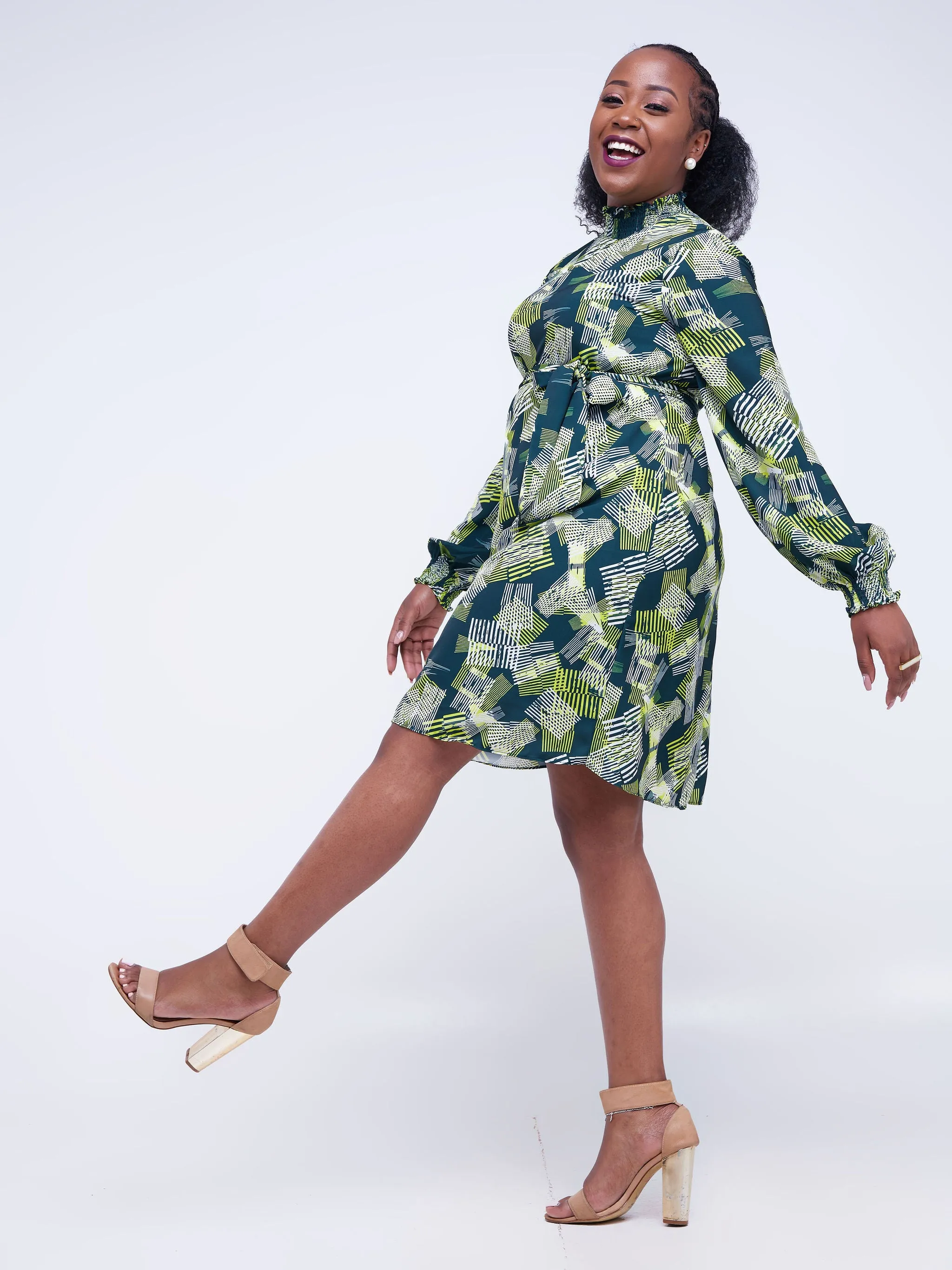 Vivo Zena Bishop Sleeve Mock Neck Shift Dress - Green Print