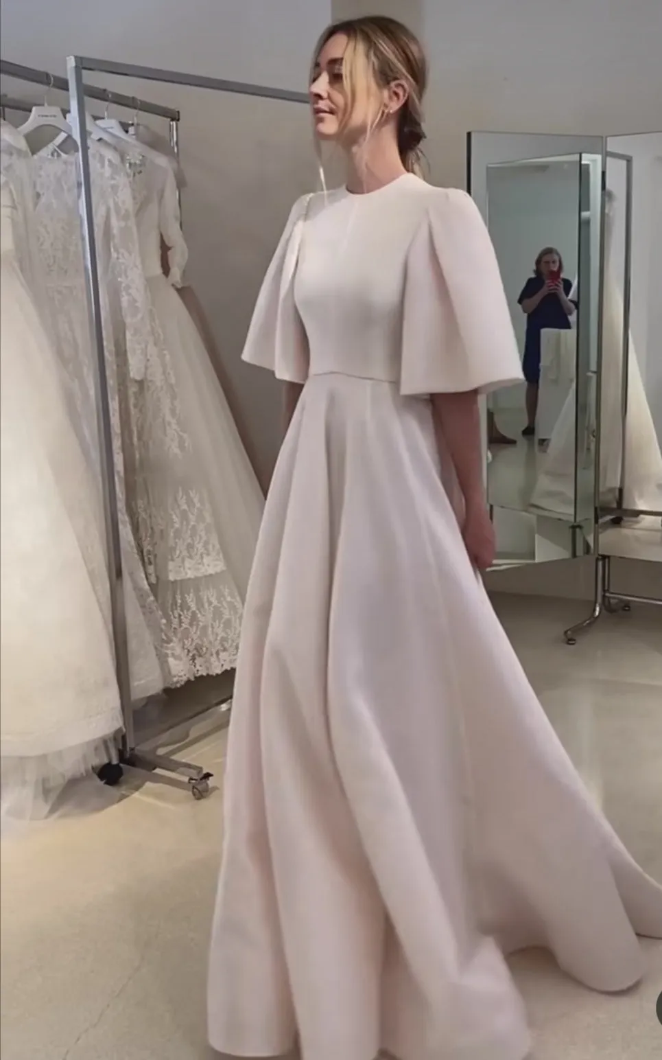Women Modest Wedding Dresses with Trumpet Sleeves