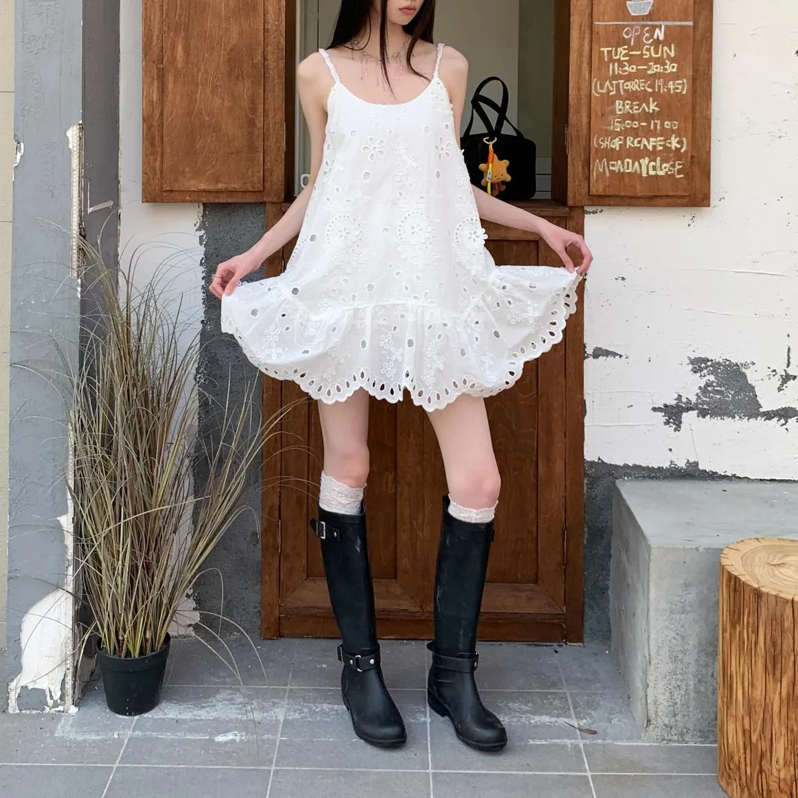 Women's Eyelet Tulip Hem Cami Dress in Floral Design
